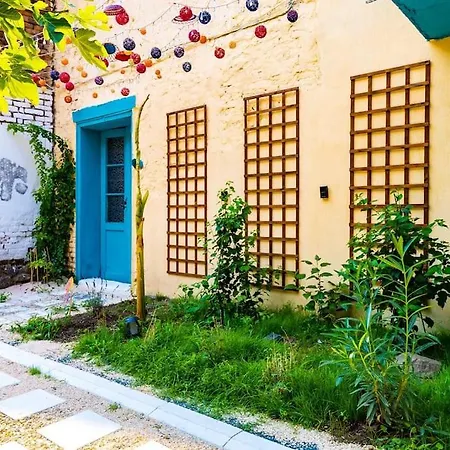 Modern 1br With Private Garden Center * Plovdiv